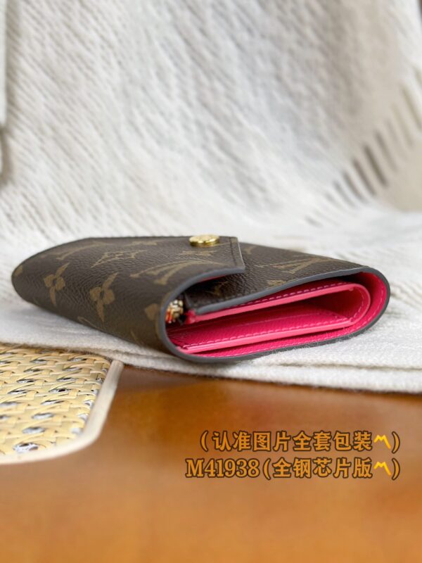 God Factory LV Wallet M41938 Rose Red & Steel Buckle 12 x 9.5 x 2.5 cm