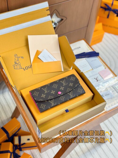 God Factory LV Wallet M60697 Rose Red & Leather Buckle Size 19 x 10 x 2 cm