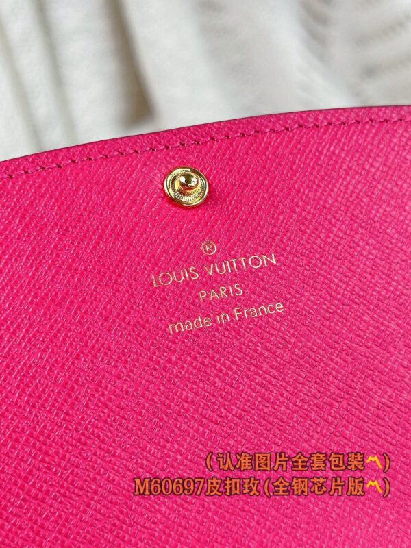 God Factory LV Wallet M60697 Rose Red & Leather Buckle Size 19 x 10 x 2 cm
