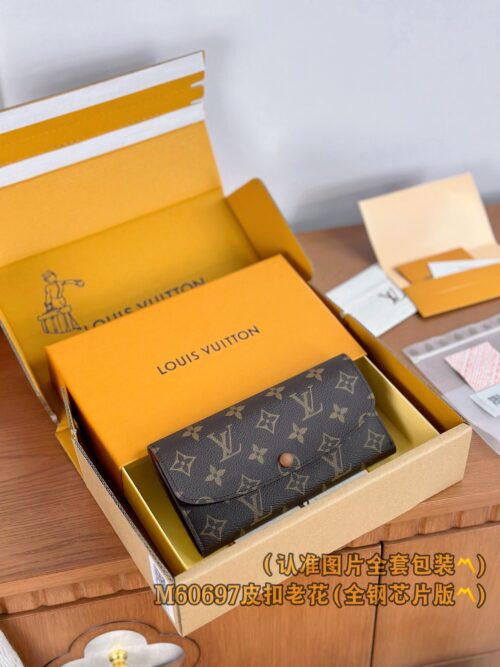 God Factory LV Wallet M60697 Old & Leather Buckle Size 19 x 10 x 2 cm