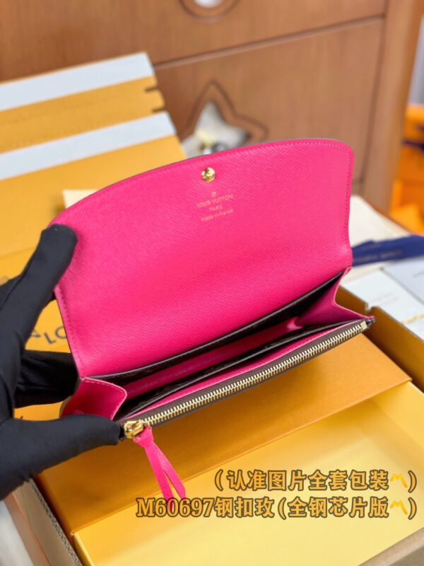 God Factory LV Wallet M60697 Rose Red & Gold Buckle Size 19 x 10 x 2 cm