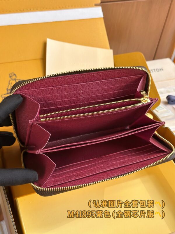 God Factory LV Wallet M41895 Violet Size 19.5 x 10.5 x 2.5 cm