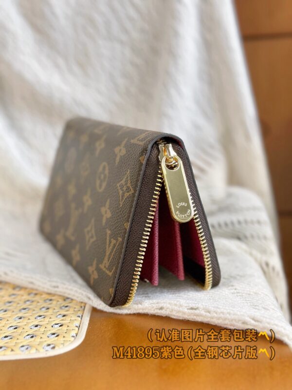 God Factory LV Wallet M41895 Violet Size 19.5 x 10.5 x 2.5 cm