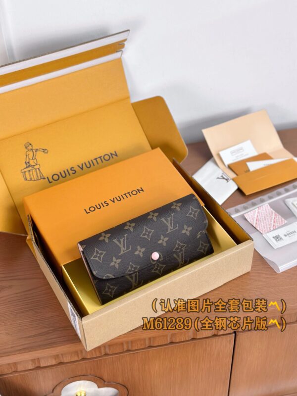 img_5809 M61289 Pink / Leather Buckle Size 19 x 10 x 2 cm