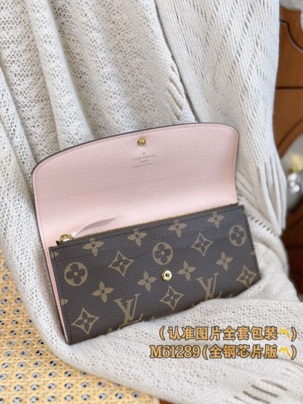 img_5813 M61289 Pink / Leather Buckle Size 19 x 10 x 2 cm