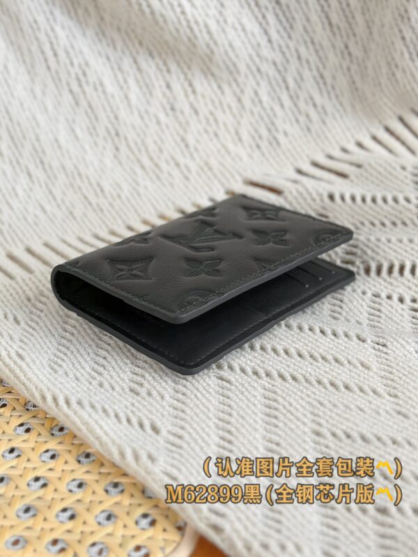 God Factory LV Wallet M62899 Full Leather Size 7.5 x 11.1 x 1 cm