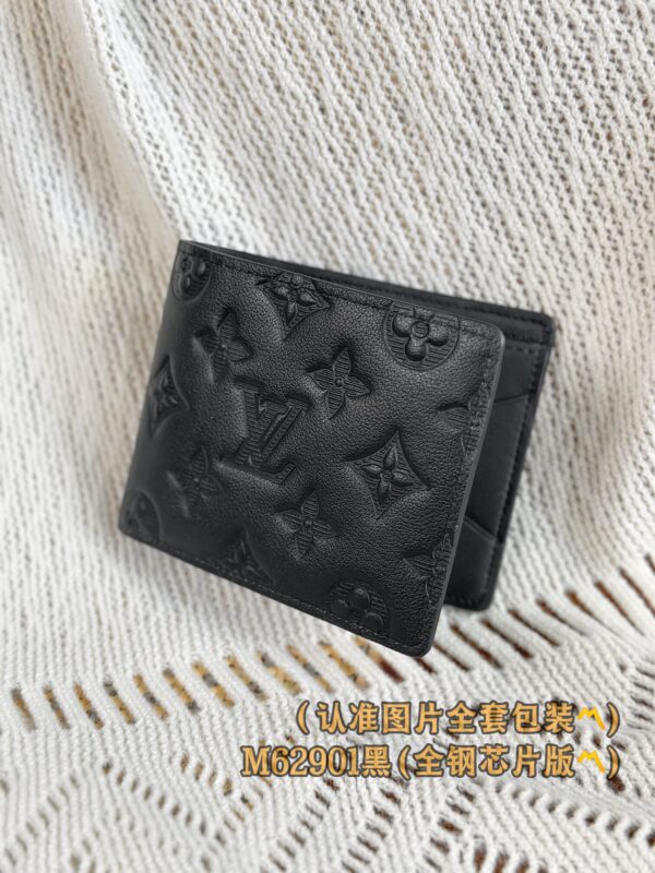 God Factory LV Wallet M62901 Full Leather Size 11.5 x 9 x 1.5 cm