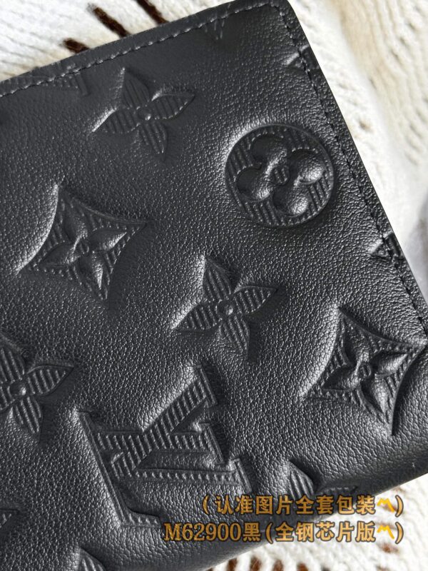 God Factory LV Wallet M62900 Full Leather Size 10 x 19 x 2 cm