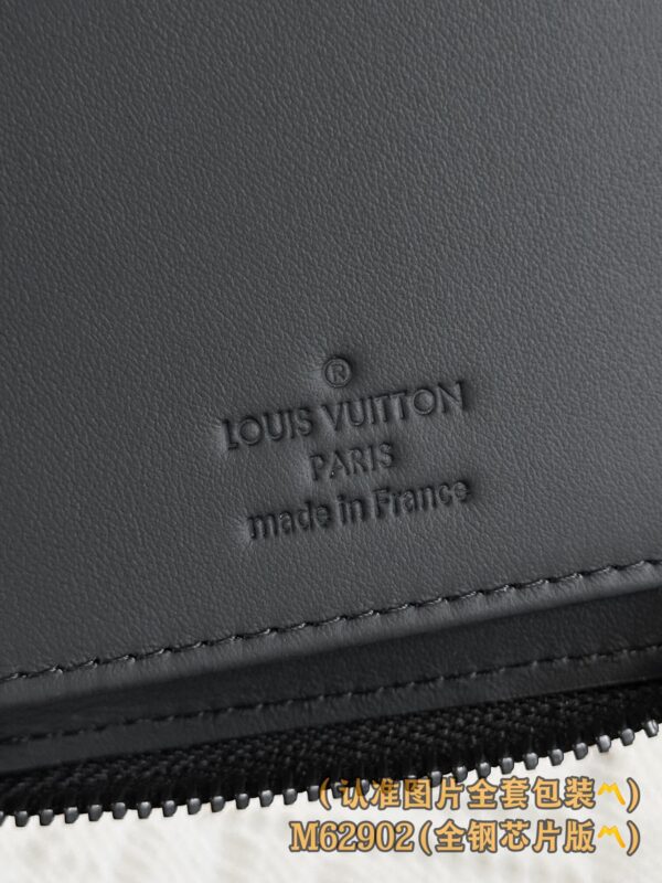 God Factory LV Wallet M62902 Full Leather Size 10 x 20 x 2
