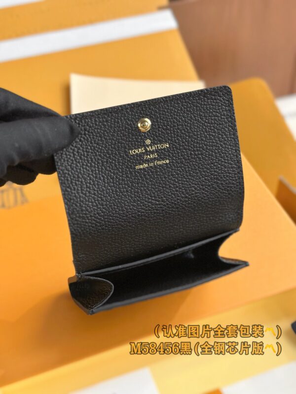 God Factory LV Wallet M58456 Full Leather Size 10.5 x 8 x 1 cm