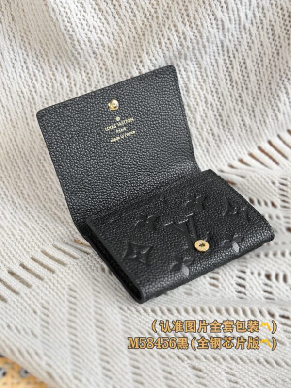 God Factory LV Wallet M58456 Full Leather Size 10.5 x 8 x 1 cm