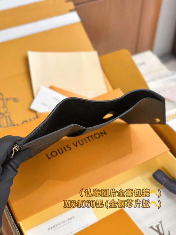 God Factory LV Wallet M64060 Full Leather Size 12 x 9.5 x 2.5 cm