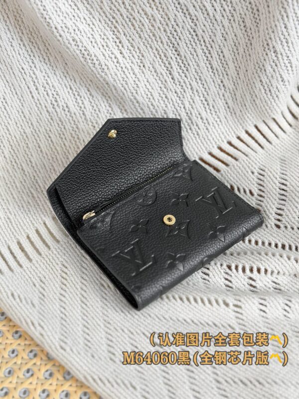God Factory LV Wallet M64060 Full Leather Size 12 x 9.5 x 2.5 cm