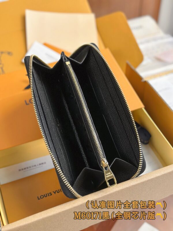 God Factory LV Wallet M60171 Full Leather Size 20 x 9 x 2 cm