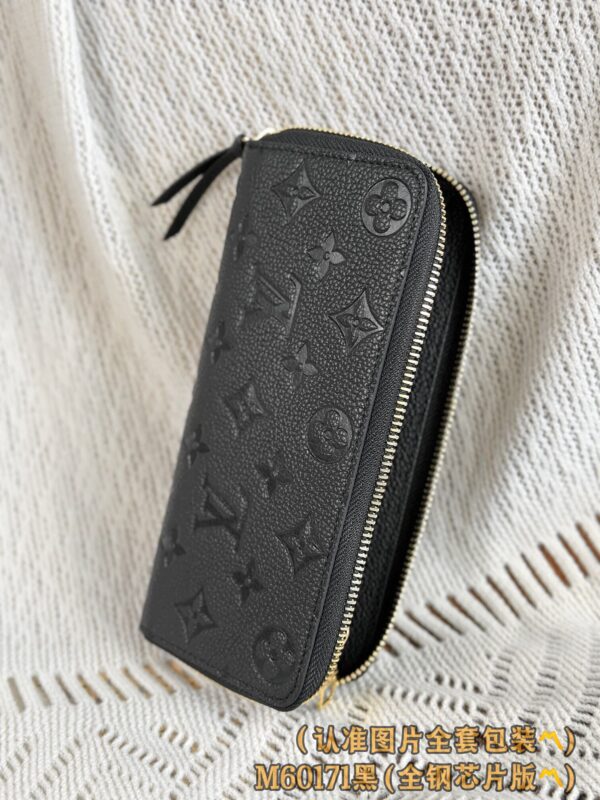 God Factory LV Wallet M60171 Full Leather Size 20 x 9 x 2 cm
