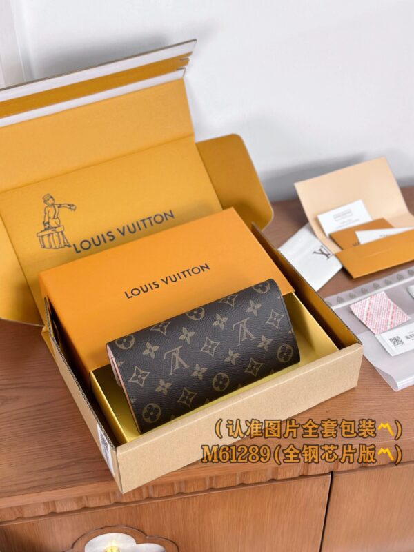 God Factory LV Wallet M61289 Pink / Leather Buckle Size 19 x 10 x 2 cm