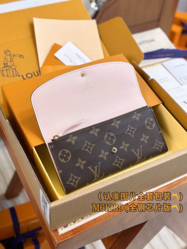 God Factory LV Wallet M61289 Pink / Leather Buckle Size 19 x 10 x 2 cm
