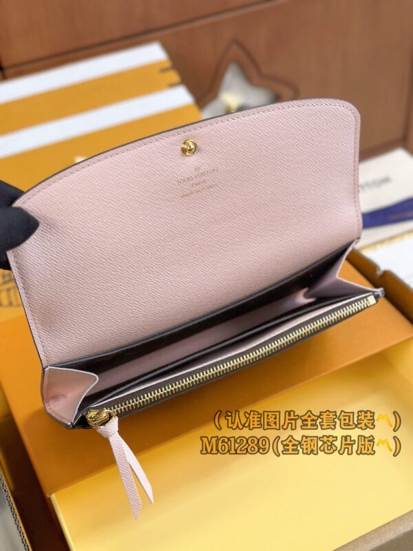 God Factory LV Wallet M61289 Pink / Leather Buckle Size 19 x 10 x 2 cm