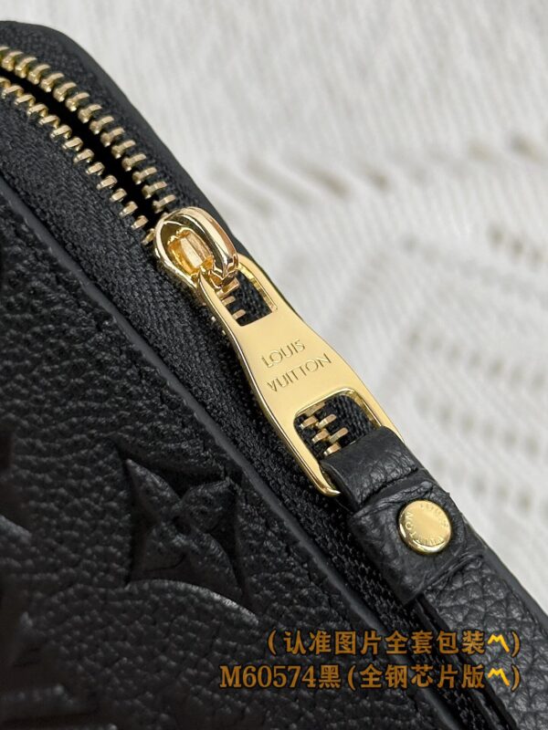God Factory LV Wallet M60574 Full Leather Size 11 x 8.5 x 2 cm