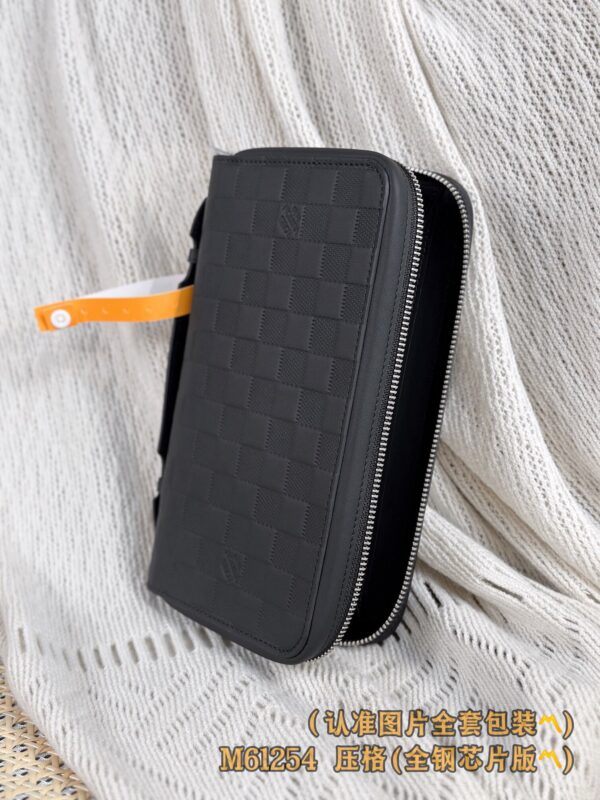 God Factory LV Wallet N61254 Size 23 x 15 x 4 cm