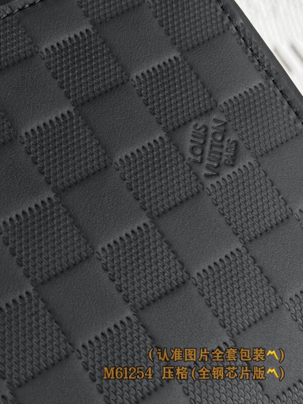 God Factory LV Wallet N61254 Size 23 x 15 x 4 cm
