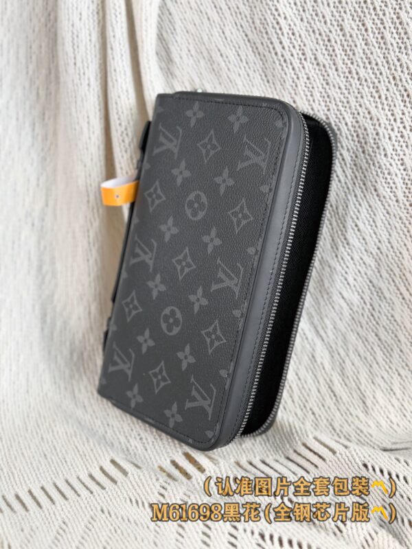 God Factory LV Wallet M61698 Black Flower Size 23 x 15 x 4 cm