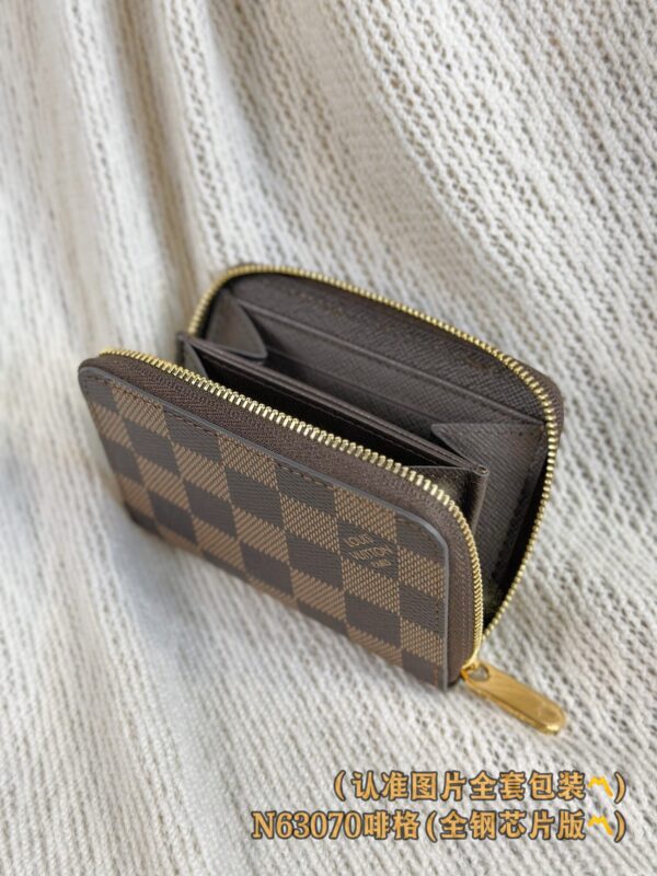 God Factory LV Wallet N63070 Coffee Size 11 x 8.5 x 2 cm