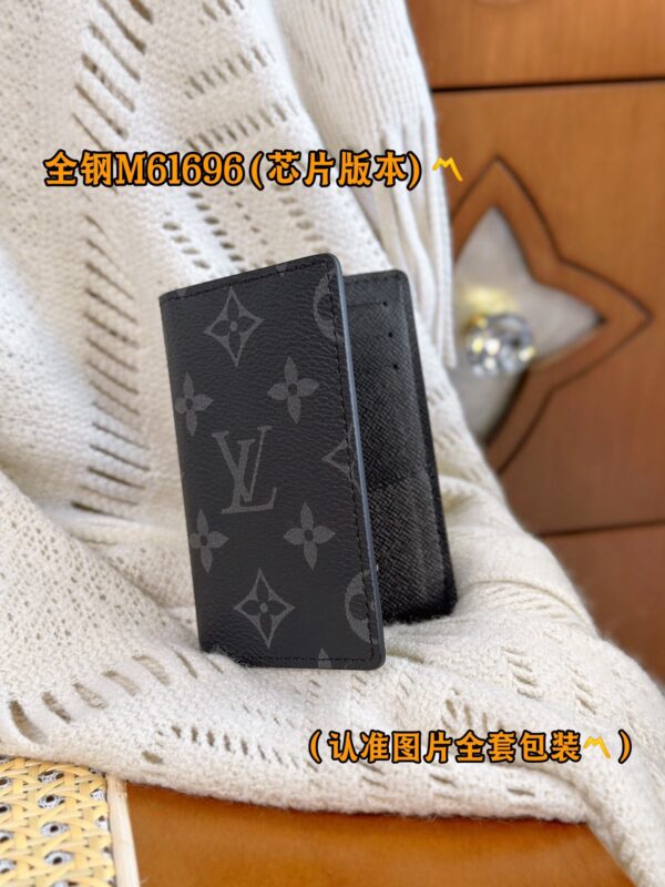 God Factory LV Wallet M61696 Black Flower Size 7.5 x 11 x 1 cm