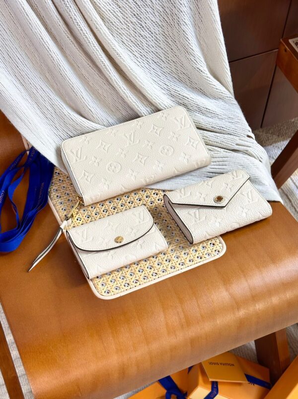 God Factory LV Wallet M82212 Size 19.5 x 10.5 x 2.5 cm