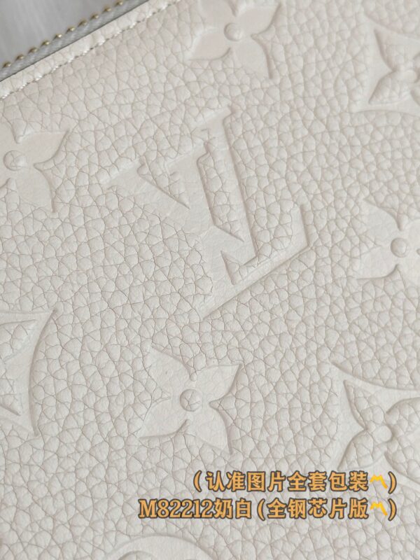 God Factory LV Wallet M82212 Size 19.5 x 10.5 x 2.5 cm