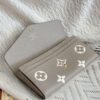 God Factory LV Wallet M81049 Grey Size 19 x 10.5 x 2 cm