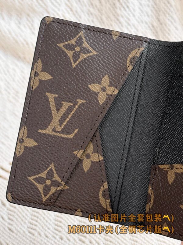 img_6849 God Factory LV Wallet M60111 Size 7.5 x 11 x 1 cm