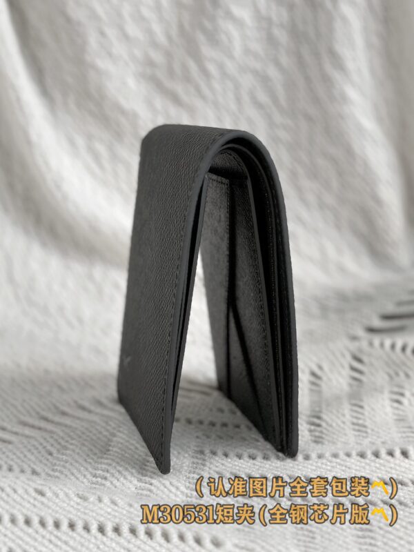 God Factory LV Wallet M30531 Short Clip Black Size 11.5 x 9 x 1.5 cm