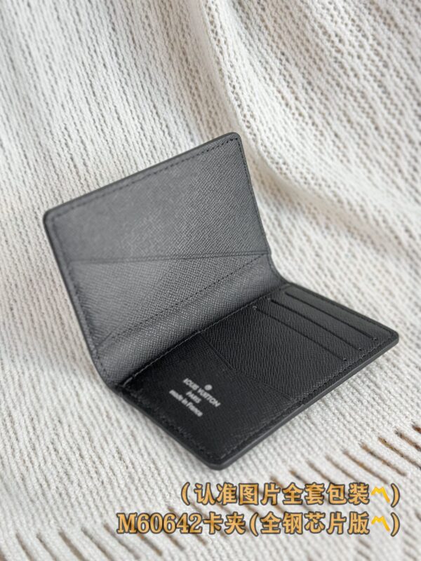 God Factory LV Wallet M60642 Card Holder Size 7.5 x 11 x 1 cm