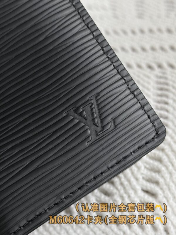 God Factory LV Wallet M60642 Card Holder Size 7.5 x 11 x 1 cm