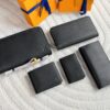 God Factory LV Wallet M60622 Black Size 10 x 19 x 2 cm