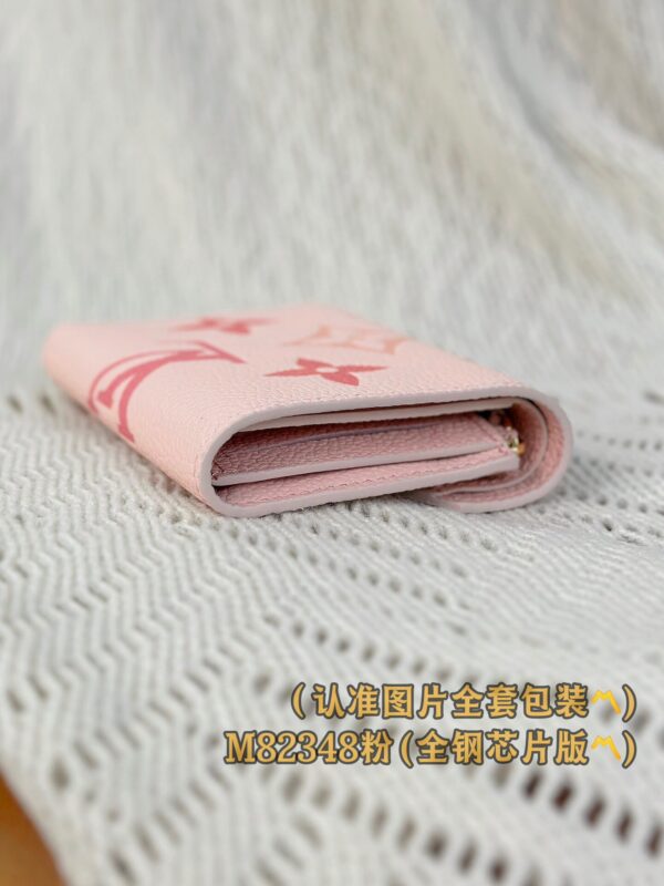 God Factory LV Wallet M82348 Pink Size 12 x 9.5 x 2.5 cm
