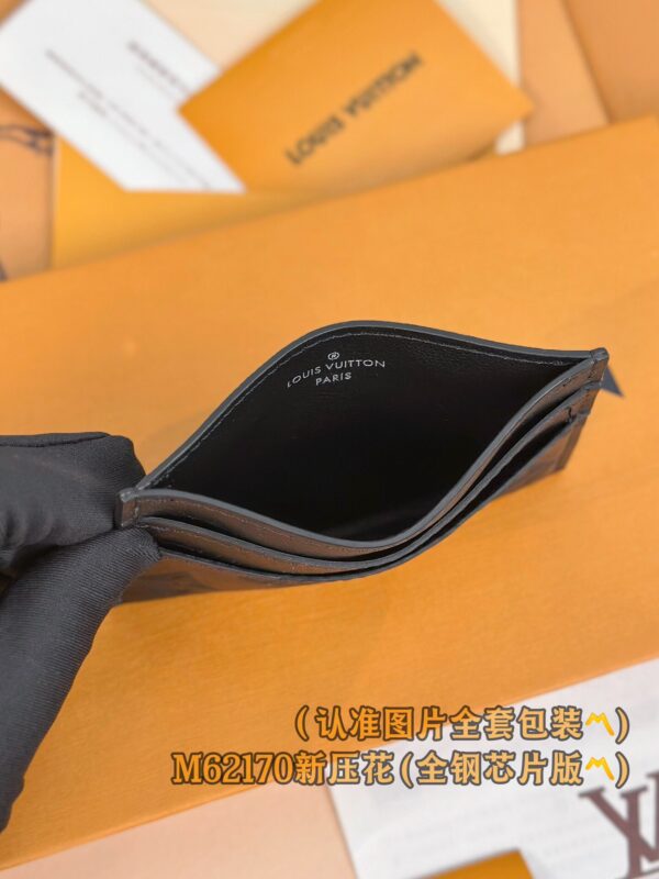God Factory LV Wallet M62170 New Old / Black Size 11 x 7 x 1.5 cm