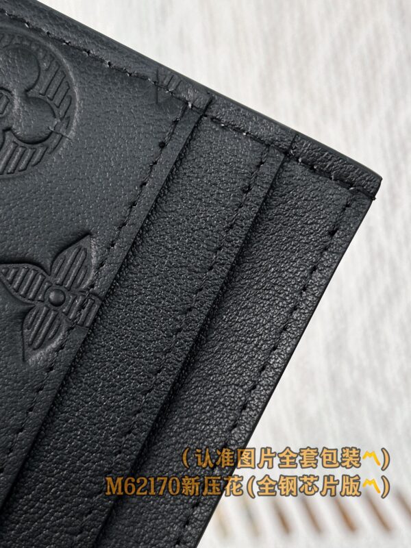 God Factory LV Wallet M62170 New Old / Black Size 11 x 7 x 1.5 cm