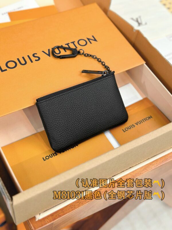 God Factory LV Wallet M81031 Black Size 12 x 7 x 1.5 cm