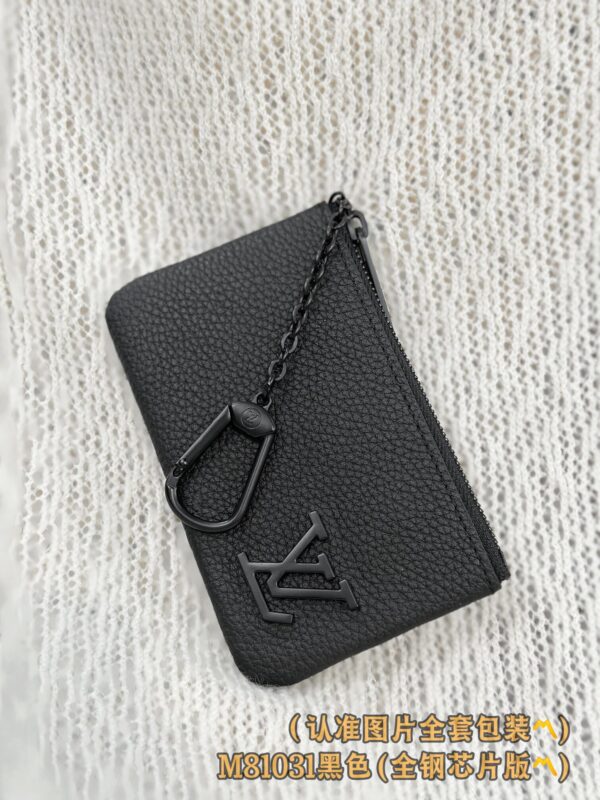 God Factory LV Wallet M81031 Black Size 12 x 7 x 1.5 cm