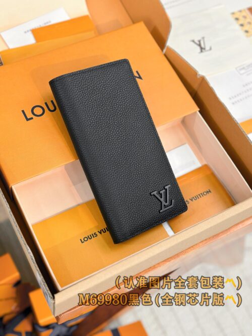 God Factory LV Wallet M69980 Black Size 10 x 19 x 2 cm