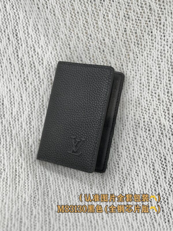 God Factory LV Wallet M83130 Black Size 7.5 x 11.1 x 1 cm