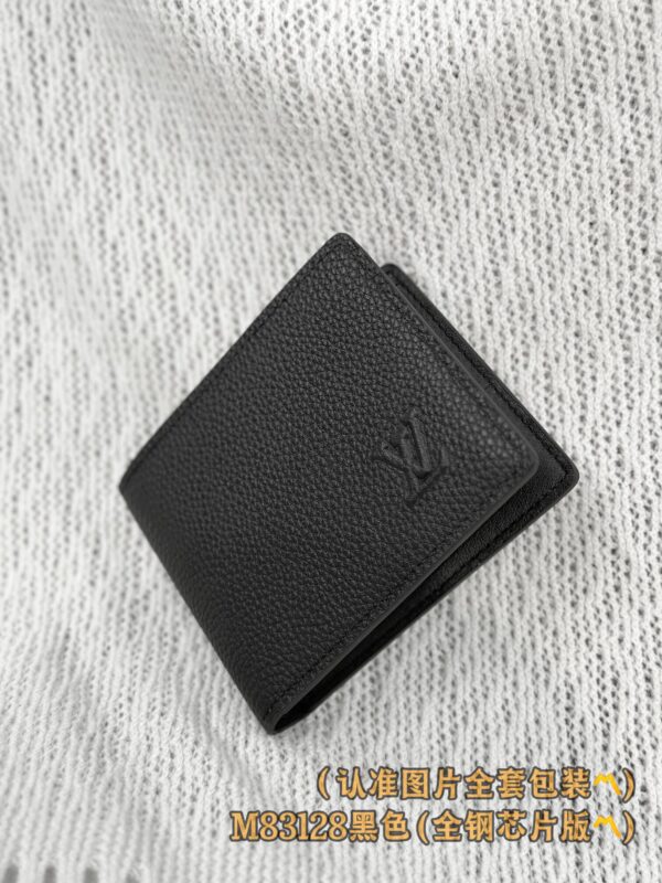 God Factory LV Wallet M83128 Black Size 11.5 x 9 x 1.5 cm