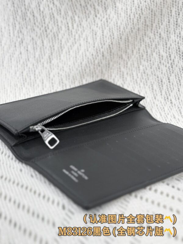 God Factory LV Wallet M83126 Black Size 10 x 19 x 2 cm
