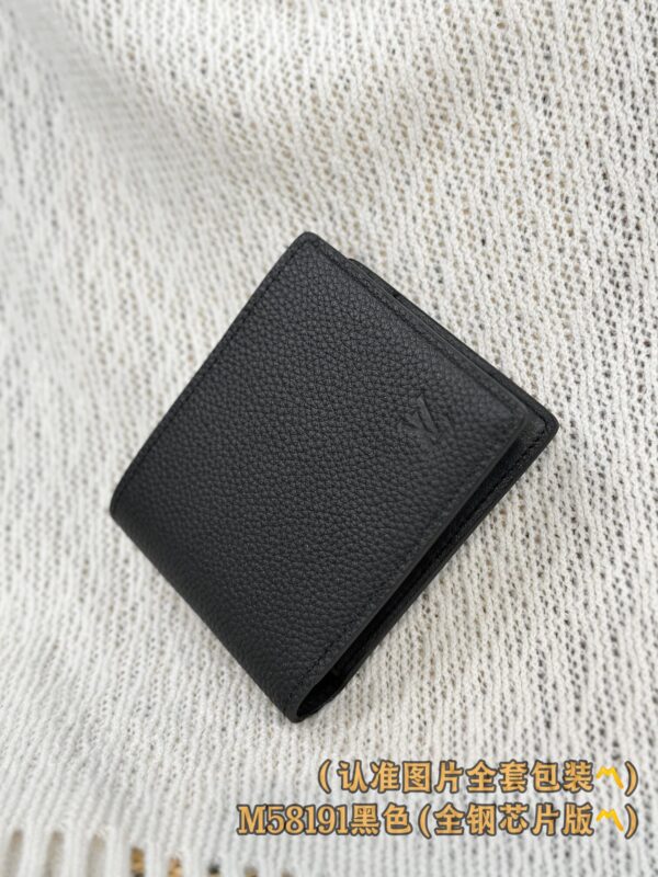 God Factory LV Wallet M58191 Black Size 11.5 x 9 x 1.5 cm