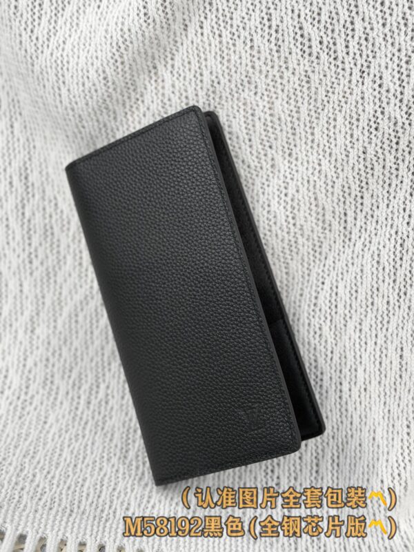 God Factory LV Wallet M58192 Black Size 10 x 19 x 2 cm