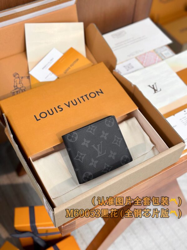 God Factory LV Wallet M60053 Black Flower Size 11.5 x 9.5 x 2 cm