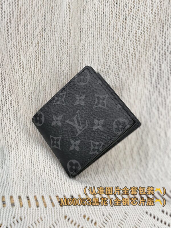 God Factory LV Wallet M60053 Black Flower Size 11.5 x 9.5 x 2 cm