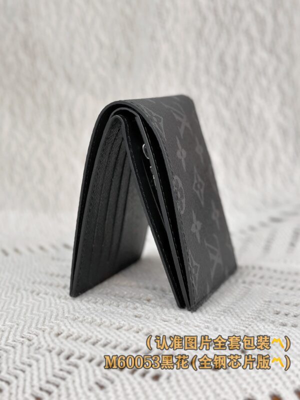 God Factory LV Wallet M60053 Black Flower Size 11.5 x 9.5 x 2 cm